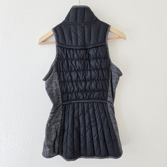 Lululemon Run Turn Around Reversible Down Vest Black Heathered Black Size 6 - Picture 8 of 15
